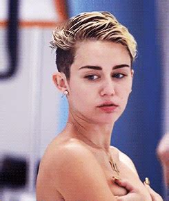 Miley cyrus nude gif